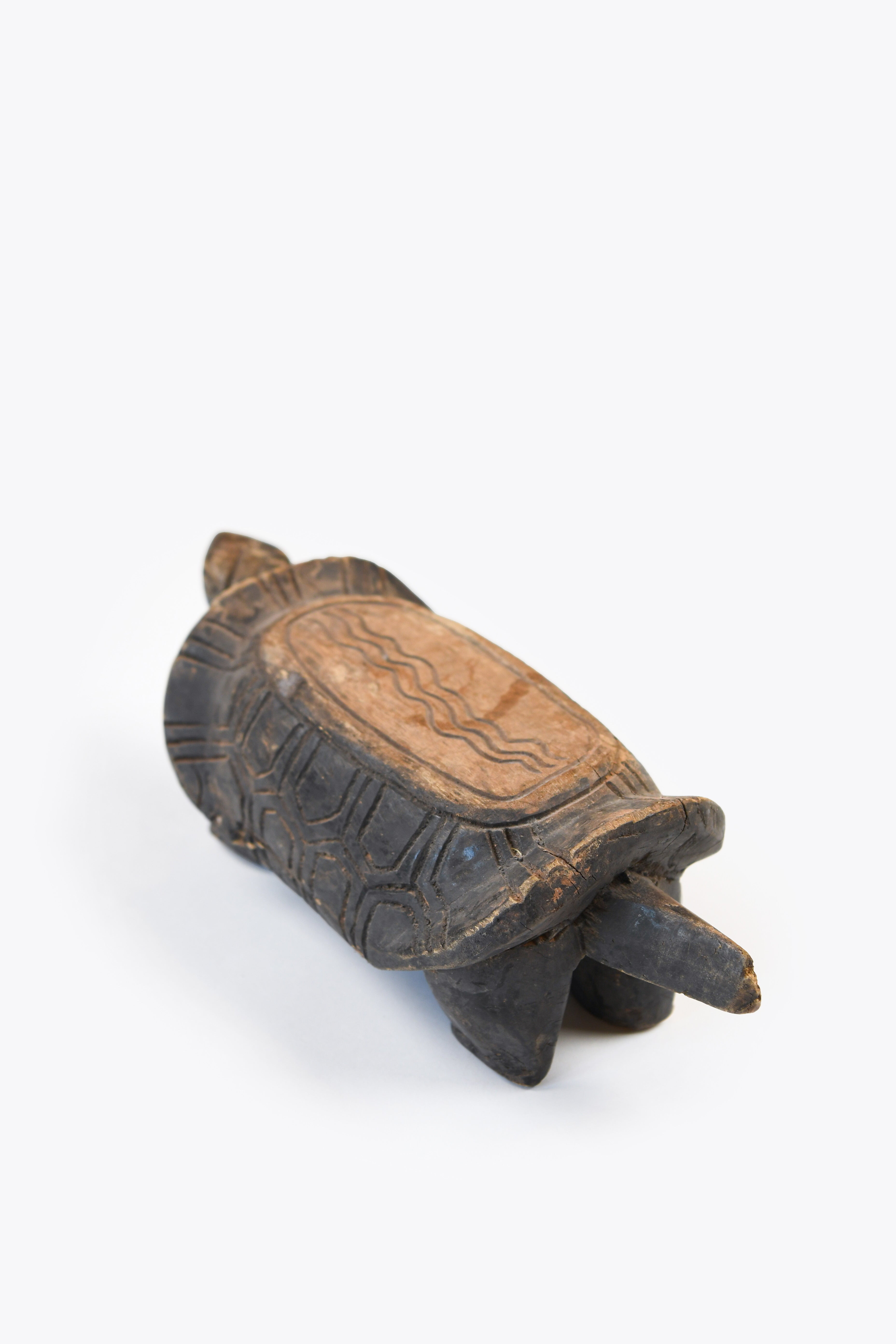 VINTAGE - Hand Caved Turtle Stool