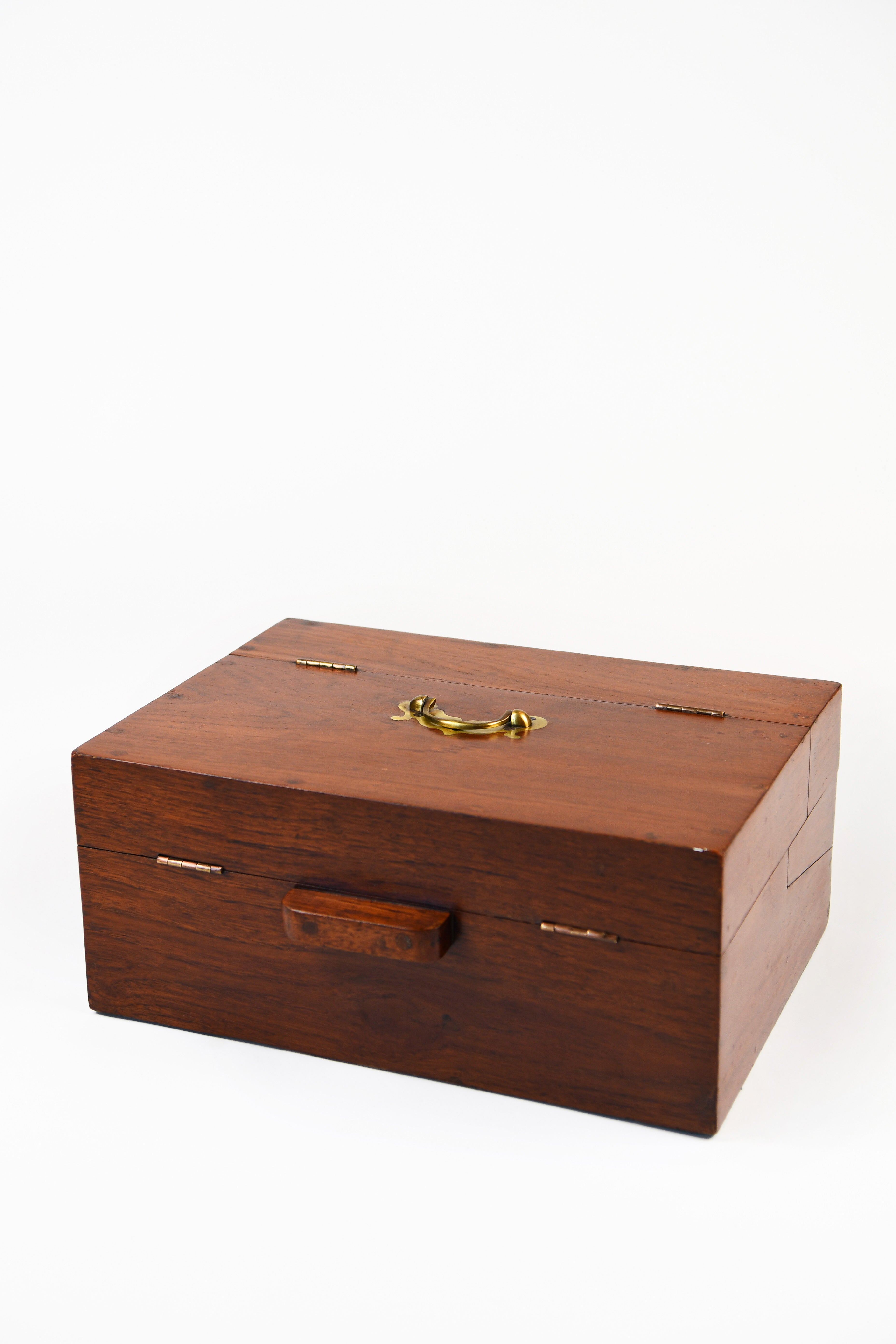 VINTAGE - Wood Accounting Box